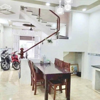Nhà Lầu Đường Thông Và 2 Phòng Trọ Gần Trung Tâm Hành Chính Dĩ An