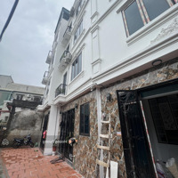 Nhà 5 Tầng- Ngay Ql6, Oto Gần.vài Bước Ra Hồ, Sân Bóng.cách 10P Bx Yên Nghĩa- Cát Linh. Giá Bán 3,45 Tỷ