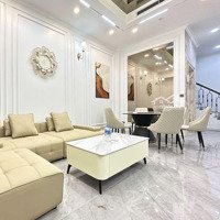 Bán Nhà Riêng Tại Nguyễn Văn Cừ, 12,8 Tỷ, 68M2, 4 Phòng Ngủ 5 Vệ Sinh 6 Tầng, Hot!