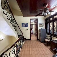 Cần bán gấp siêu phẩm phân lô Trần Quốc Hoàn 55m2, 5T, lô góc 3 mặt thoáng, ô tô tránh