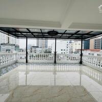 Bán nhà 132 Võ Chí Công,89 Lạc Long Quân dt 55 m2 x 7 tầng thang máy,mặt tiền 5 m giá 21,5 tỷ