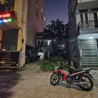 Mặt Phố Ngô Gia Tự , Vỉa Hè Rộng. Kinh Doanh Bất Chấp Mọi Loại Bình. Giá Thì Rẻ Ơi Là Rẻ.