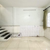 3Pn- 2 Vệ Sinh- Tăng Bạt Hổ - Bình Thạnh- Trệt Lầu Lửng Và Ban Công
