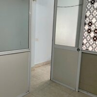 Siêu hiếm cho thuê nhà ngõ 160 Hoàng Mai chỉ 5 Triệu, 50m2 x 1.5 tầng, 2 ngủ ở gđ, nhóm sv