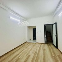 Cho Thuê Nhà Riêng 4 Phòng Ngủ 4 Vệ Sinhtại Phố Thái Hà, Đống Đa, Hà Nội, Giá Cực Chất 22 Triệu Vnd