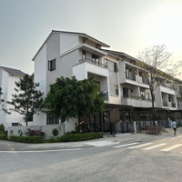 Bán Căn Góc 3 Mặt Tiền 90M2 Đang Cho Thuê 20 Triệu/Tháng Cạnh Ninh Hiệp Cách Vin Cổ Loa 12Km