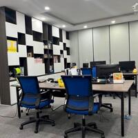 Bán nhà Mặt phố Lạc Long Quân - 67m2 x 6T x MT 5m - Tầng hầm thang máy - Sau nhà ngõ oto