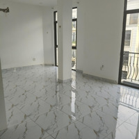 Cho Thuê Nhà Phố Vị Trí Đẹp 84M2 Giá 40 Triệu/Tháng
