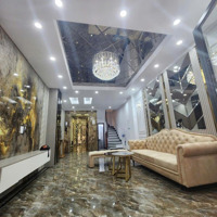 Nhà Đẹp Phố Thanh Nhàn , Ô Tô Đỗ Cổng .Diện Tích55M2 ,Mặt Tiền5.5M X 7 Tầng Thang Máy . Giá Chào 17T