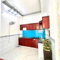 Bán nhà 2lầu - GÓC 2MT HẺM - ngay trung tâm, tiện ích xung quanh đầy đủ
