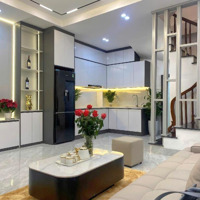 Cực Phẩm, Nhà Mới Đa Sỹ 40M, 5T,Mt 3,8M, Ngõ Nông, Ô Tô Đỗ Gần, 5,3 Tỷ