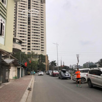 Nhà Mới Mặt Ngõ, Oto Đỗ Cổng, 10M Đường Ngô Quyền Oto Phóng,Sát Kđt Văn Khê, 30M2, 5 Tầng 5.75 Tỷ