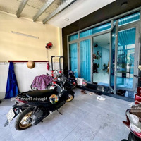 Bán Nhà 3 Tầng - Mặt Tiền Đường 16M Hiệp Thành Quận 12 - 125M2, Ngang 5M Hiếm, Nhà Đẹp Xây Kiên Cố.