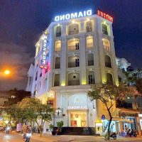 Toà Nhà Chdv 24 Phòng, Hđt: 250 Triệu/Th. Bán Nhà Trần Quốc Thảo. 120M2 (8X15M), Hầm 6 Tầng. Giá: 38 Tỷ