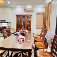 Hoa Hậu Chân Dài Ngọc Thụy- Lô Góc- Kinh Doanh- 5 Tầng Thang Máy- Dân Xây Kiên Cố- Full Công Năng.