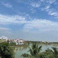 Biệt Thự Vip Cho Thuê Có Thang Máy Tại Vinhomes Thăng Long
