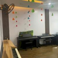 Bán nhà 3 tầng đường 29/3 Hoà Xuân, Đà Nẵng. Nhà mớii đẹp, đang cho thuê làm điểm kinh doanh.
