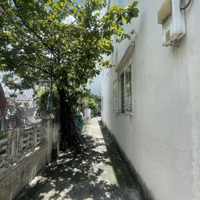 Nhàhẽm Xe Hơi2Tầng 330M2 Ngang 9M Shr Hoàn Công Đủ Giá Bán 23Tỷ Liên Hệ: 0949351891 Mr Toan