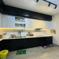 Bán Nhà Đẹphẽm Xe Hơi_ P.5_Q.8 Xe Hơi Quay Đầu