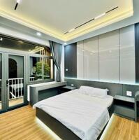 Bán Nhà Mặt Tiền Kinh Doanh Có Thang Máy Đường Phạm Huy Thông, Phường 06, Quận Gò vấp, Hồ chí Minh