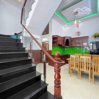 Cho Thuê Nhà 3 Lầu Góc 2Mặt Tiền- Đối Diện Kđt Vạn Phúc - Giá 14 Triệu/ Tháng - 4 Phòng Ngủ 5 Vệ Sinhđầy Đủ Nội Thất.