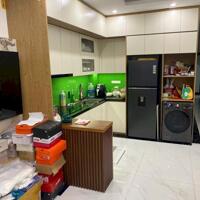 NHÀ ĐẸP PHỐ ÂU CƠ - 1 NHÀ RA PHỐ, NGÕ THÔNG THẲNG TẮP 3 GÁC TRÁNH, 30M OTO - GIÁ 16 TỶ