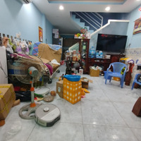 Bán Nhà Hoàng Diệu Quận 4 - 40M2 - 3 Tầng - Chỉ 4 Tỷ - Hẻm 4M - Tiện Kinh Doanh