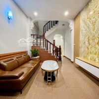 Siêu Phẩm Nhà Phố Lê Lai, 40M, 4 Tầng Dân Xây, Ở Ngay, Chỉ 8 Tỷ 750 Triệu
