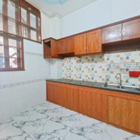 Bán Nhà Đoàn Văn Bơ Quận 4 - 33M2 - Chỉ 3 Tỷ - 3 Tầng - Hẻm 4M