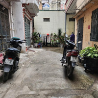 Bán Nhà Khương Đình - 57M2 - Sổ Đỏ Chính Chủ - 10M Ra Phố - Chỉ 5 Tỷ