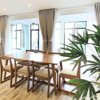Tòa Văn Phòng View Hồ , Mặt Phố Nguyễn Hoàng Tôn_ Tt Q.tây Hồ _ 9 Tầng Nổi, 1 Hầm, Pccc, 2.4 Tỷ/Năm