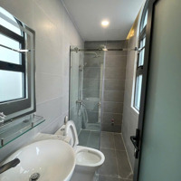 8.8 Tỷcó Thương Lượng!!! Xe Hơi Ngủ Nhà -Hẽm Xe Hơi6M Nơ Trang Long Bình Thạnh - 5 Tầng Mới Cứng (7 X 7.2M) Nở Hậu
