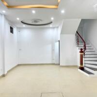 Căn góc 3 mặt thoáng vừa ở và kinh doanh 45m2*6 tầng-12.6 tỷ cách 20m ra mặt phố- Quận Thanh Xuân