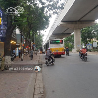 Bán Nhà C4 Mặt Phố Cầu Giấydiện Tích212M2Mặt Tiền8M. Siêu Phẩm Duy Nhất, Xây Tòa Nhà Văn Phòng Đẹp Ngất Ngây