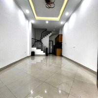 Bán Nhà Nguyễn Văn Cừ Căn Nhà Đẹp, Ngõ Thông Các Ngả, Cách Đường Oto Không Xa Khu Vip Gia Th