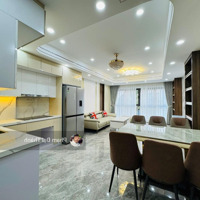 Bán Gấp Nhà Nguyễn Văn Cừ, 40M Xmặt Tiền4M, 6 Tầng Thang Máy, Ô Tô Tránh, Giá Chỉ 18.5 Tỷ