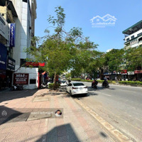 Bán Nhà Mặt Phố Nguyễn Văn Cừ,Diện Tích62M, 5 Tầng, Kinh Doanh, Vỉa Hè Đá Bóng, Giá Chỉ 23.X Tỷ!