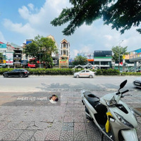 Bán Nhà Mặt Phố Nguyễn Văn Cừ,Diện Tích62M, 5 Tầng, Kinh Doanh, Vỉa Hè Đá Bóng, Giá Chỉ 23.X Tỷ!