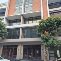 Dòng Căn Vtđ , Vị Trí Đẹp , Đã Được Hoàn Thiện , Chỉ Việc Vào Ở. Giá Bán 9,2 Tỷ.