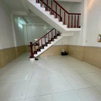 Bán Nhà Trệt Lầu Giá Rẻ Đường Lê Thị Trunggần Ngã Tư Bình Chuẩn, Thuận An