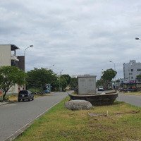 Chào Bán 3 Cặp Đất, 2 Làn Đường Trục 30M Đường Nguyễn Huy Chương, Sát Biển Du Lịch.