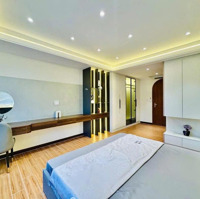 Nhà Đẹp Phù Hợp Cho Kinh Doanh Và Mua Bán Tại Đường 3/2, Quận 10 Với Giá Chỉ 3Tỷ150.
