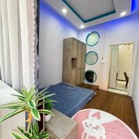  CĂN HỘ 2PN BAN CÔNG FULL NT QUẬN 10