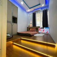  CĂN HỘ 2PN BAN CÔNG FULL NT QUẬN 10