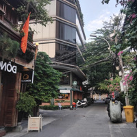 Hẽm Nhựa 6M Khu Vip Quận 1, 4 Tầng, 4.5 X 14M Chỉ 300 Triệu/M2