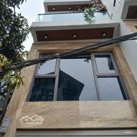 Việt Hưng - Nhà Mới 6 Tầng- Gara - Thang Máy - Ngõ Thông - 45M2Mặt Tiền5M -8 Tỷ 9 Liên Hệ: 0961206995