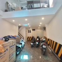 Bán Nhà Bùi Xương Trạch Dòng Tiền 60M 7 Tầng Thang Máy Full Đồ Lô Góc Ngõ Thông !!!