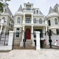Biệt Thự Đơn Lập Siêu Vip 318,5M2 Khu Mới Ciputra, Đối Diện Công Viên 65Ha, Sẵn Sổ Công Chứng Ngay