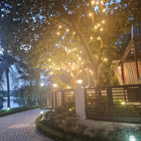 Bán Gấp Biệt Thự Mặt Hồ 7Ha Tại Vinhome Thăng Long