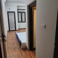 Bán Nhà Phố Việt Hưng Long Biên - 45M2 - 4 Tầng -Mặt Tiền4M - 5,9 Tỷ - Phân Lô - Ôtô Đỗ Cổng.